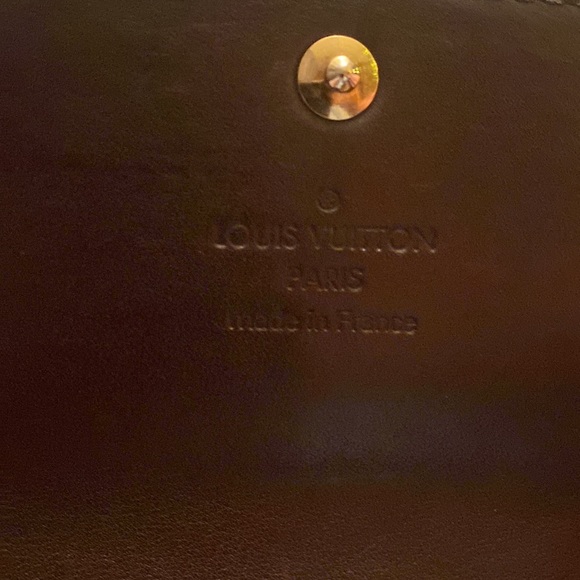 Authentic Louis Vuitton Monogram Vernis Sarah Wallet - Picture 7 of 10